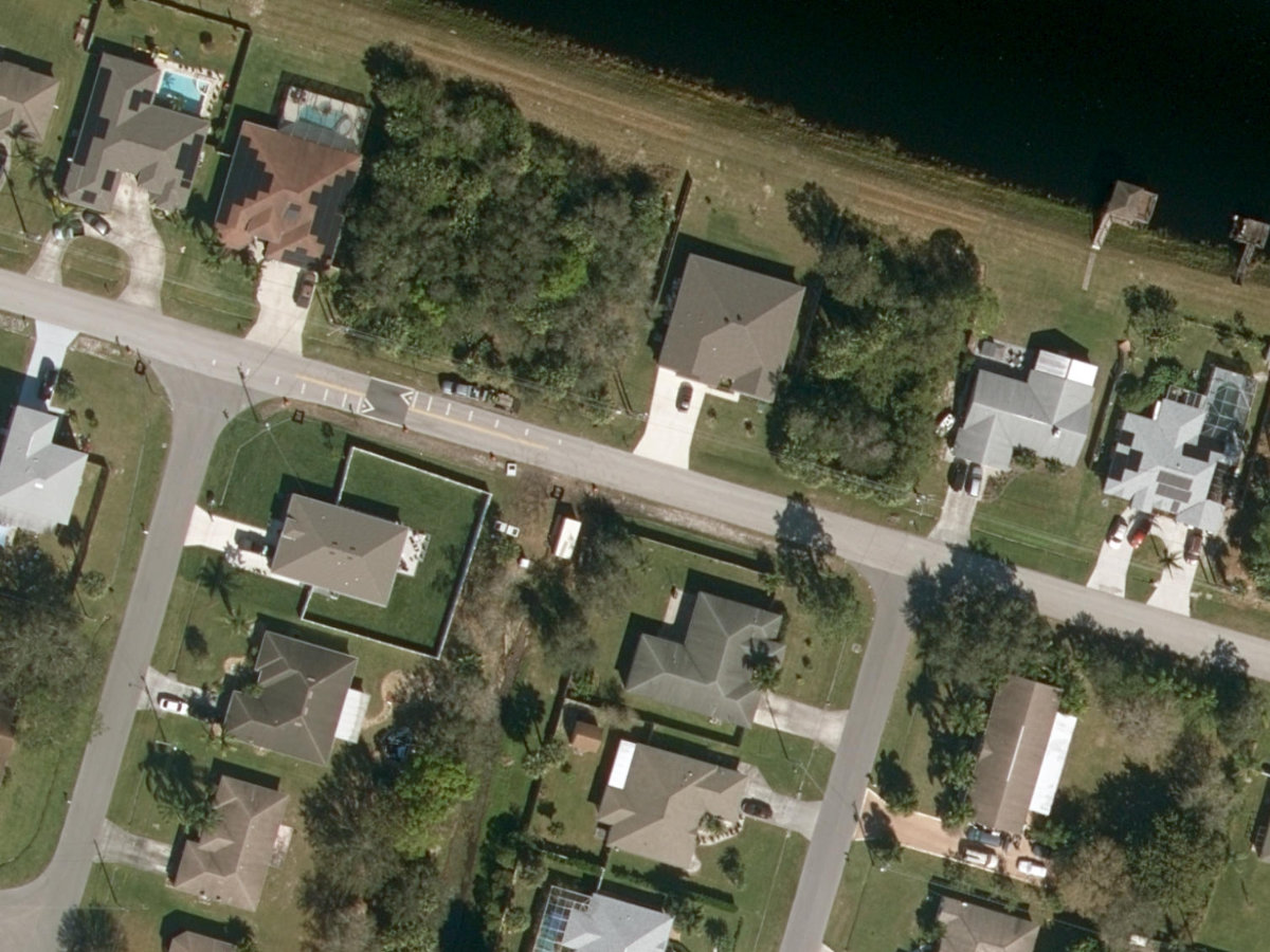 Corner vacant lot on SW Abingdon Ave, Port Saint Lucie FL, purchased by Lions Capital Deals